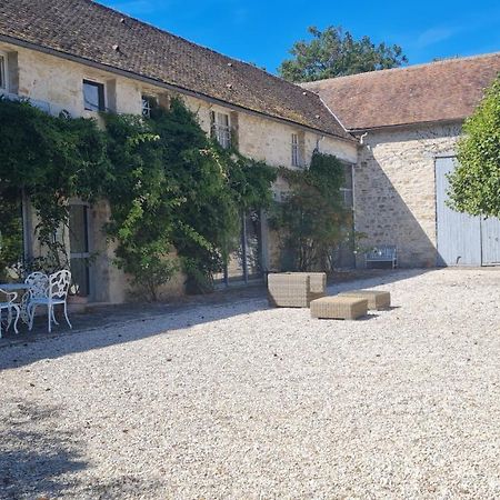 Belle Maison Dans Corps De Ferme - Logement Gabriel Villiers-sous-Grez エクステリア 写真