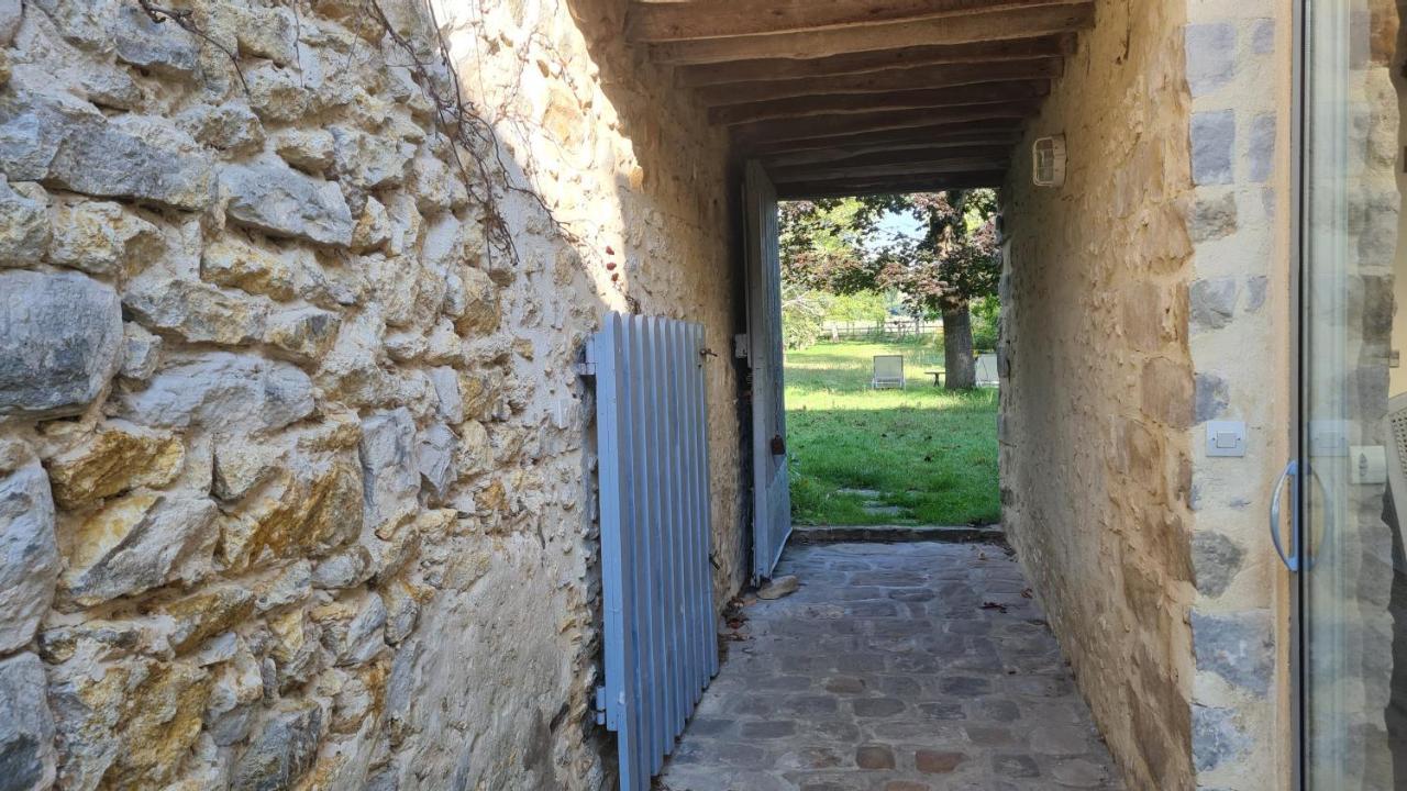 Belle Maison Dans Corps De Ferme - Logement Gabriel Villiers-sous-Grez エクステリア 写真