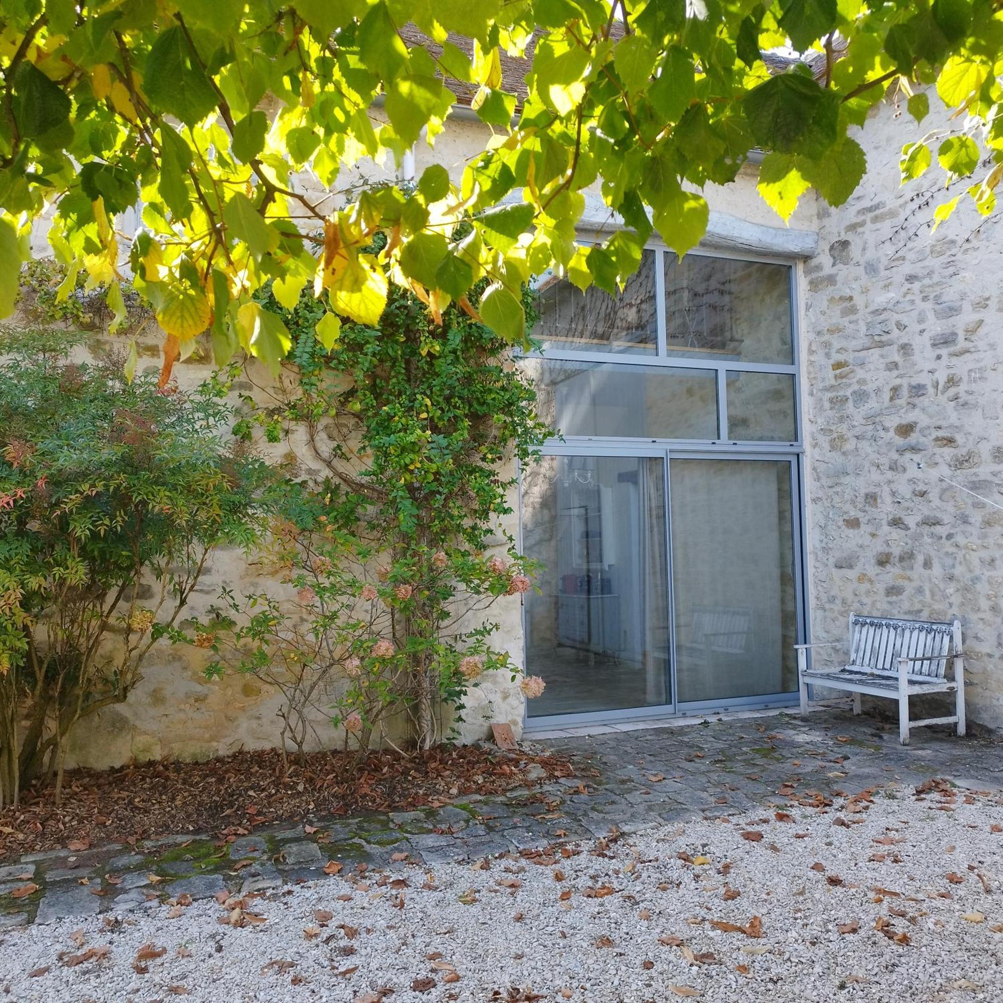 Belle Maison Dans Corps De Ferme - Logement Gabriel Villiers-sous-Grez エクステリア 写真