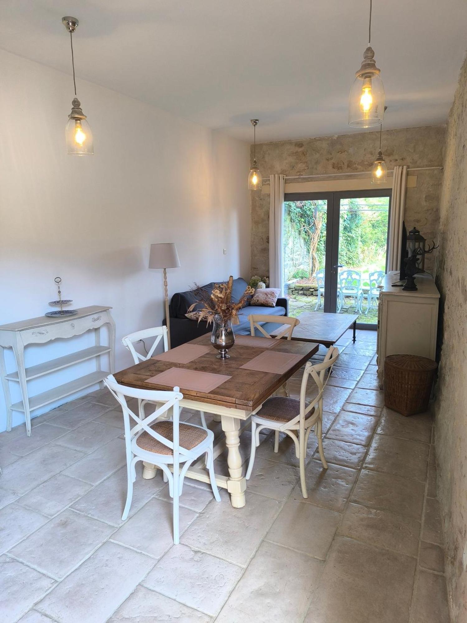 Belle Maison Dans Corps De Ferme - Logement Gabriel Villiers-sous-Grez エクステリア 写真
